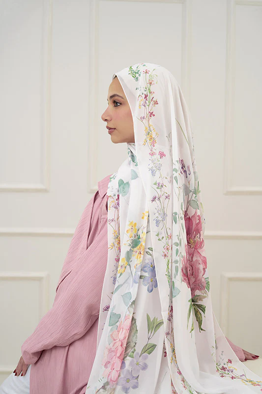 Camellia in Chiffon - Image 6