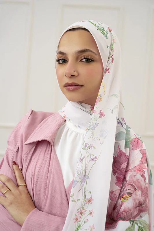 Camellia in Chiffon - Image 8