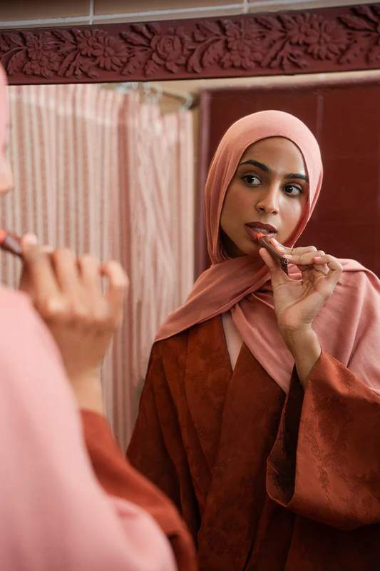 Coral Rose Elegance - Image 3