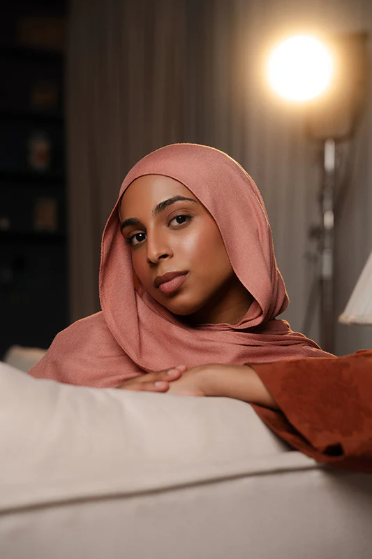 Coral Rose Elegance - Image 4