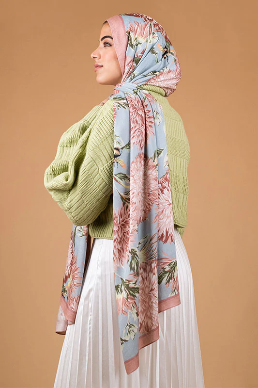 Honey Blooms in Modal - Image 3