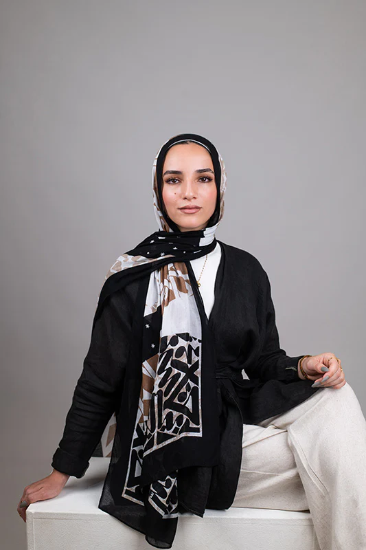 Layal in Modal - Image 4