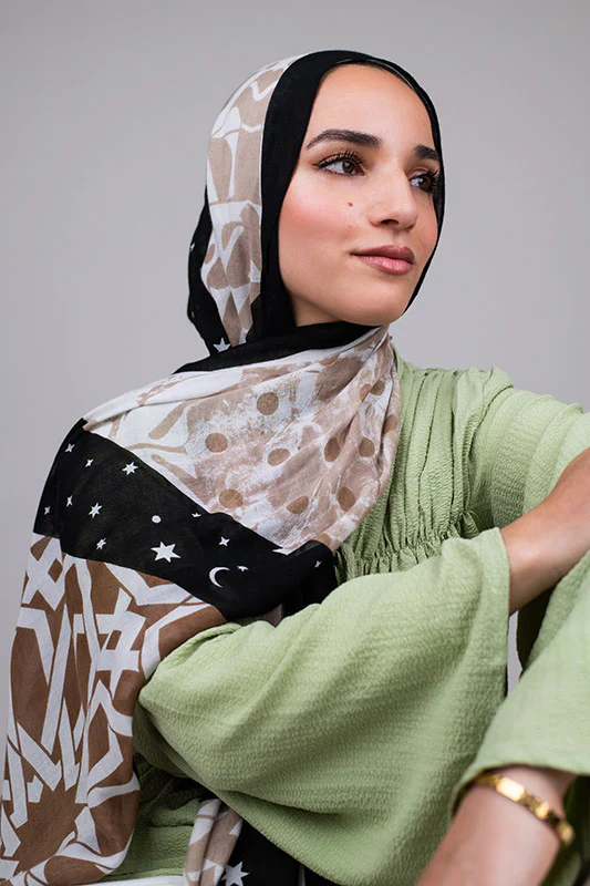 Layal in Modal - Image 8