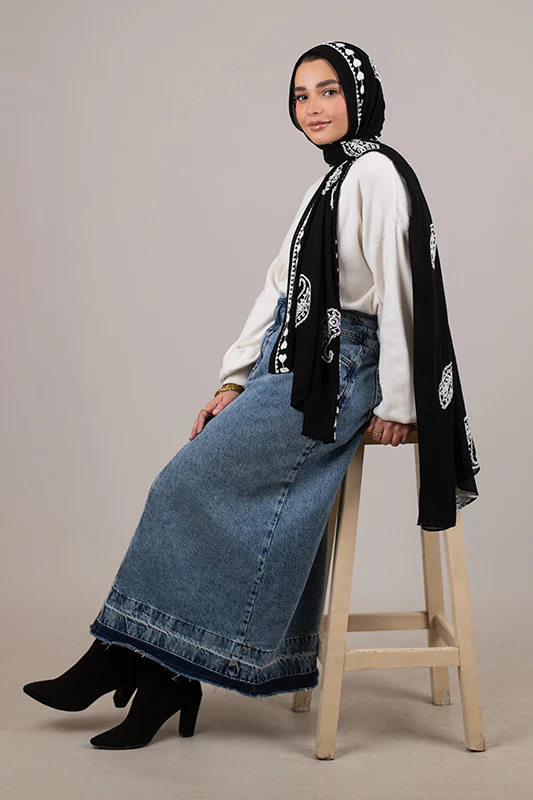 Love Me Noir - Image 10