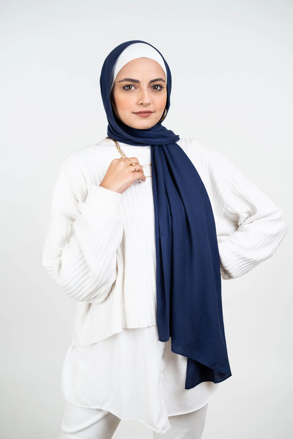 Navy Elegance - Image 4