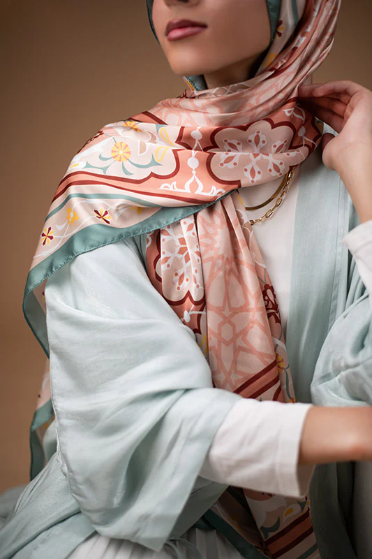 Orient Rosé in Satin - Image 17