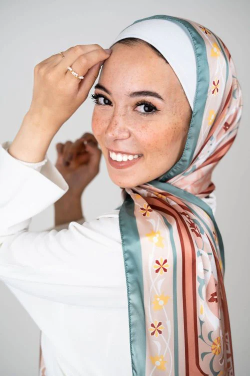 Orient Rosé in Satin - Image 18