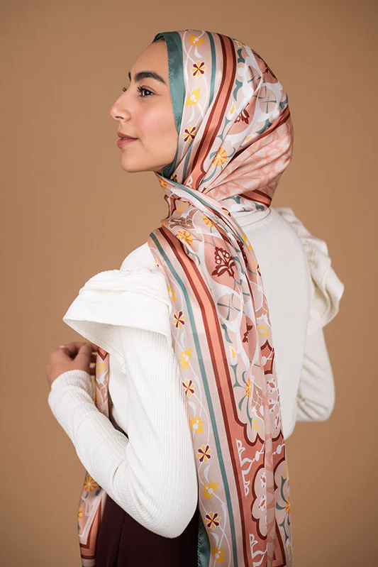 Orient Rosé in Satin - Image 6