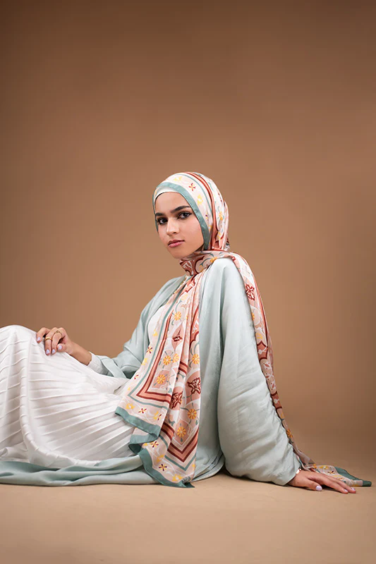 Orient Rosé in Satin - Image 7