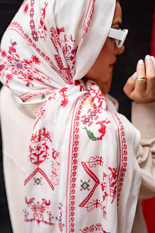 Persian Queen - Image 11