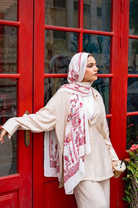 Persian Queen - Image 18