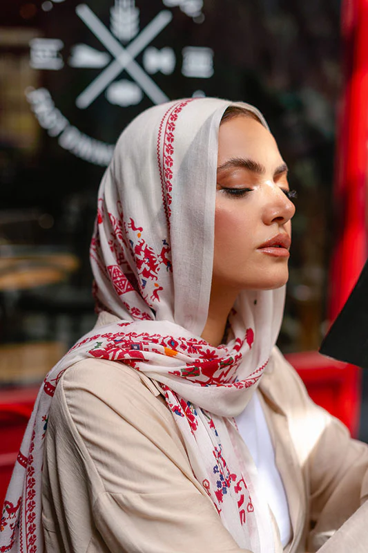 Persian Queen - Image 7