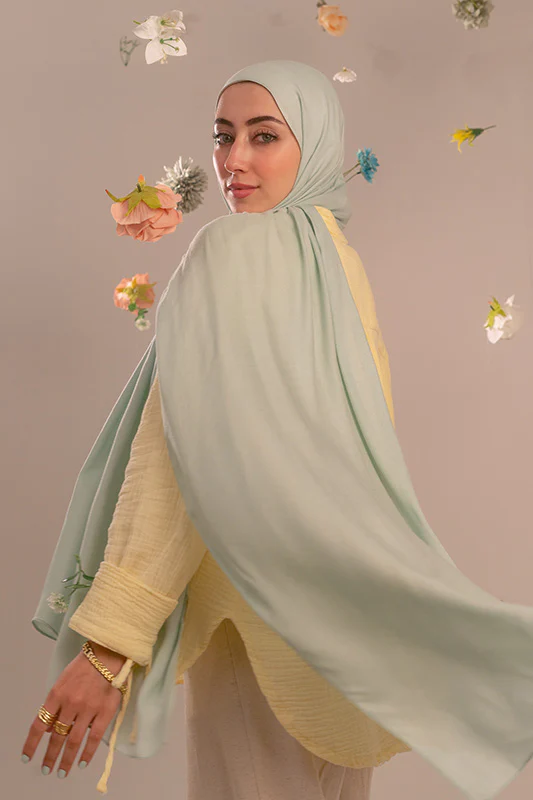 Pistachio Elegance - Image 3