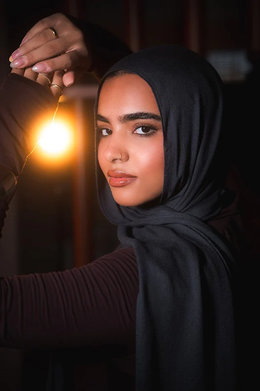 Raven Elegance - Image 4