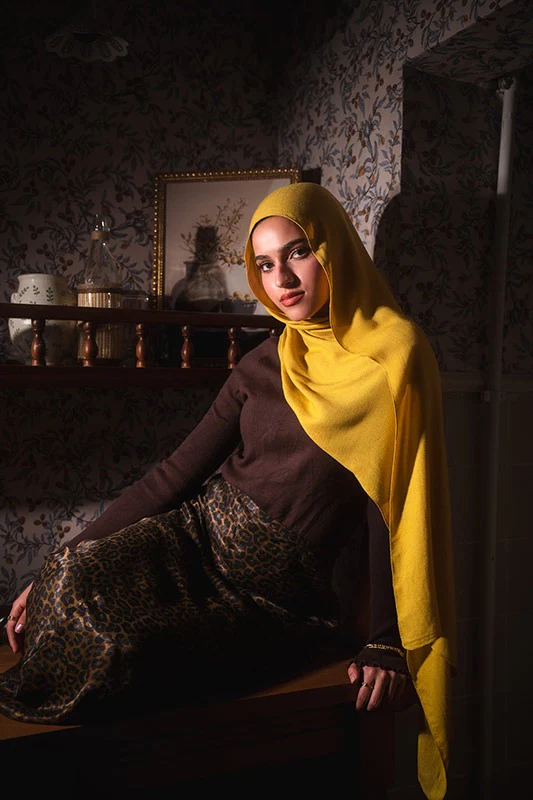 Sunflower Elegance - Image 6