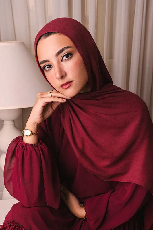 Wine Red Elegance - Image 3